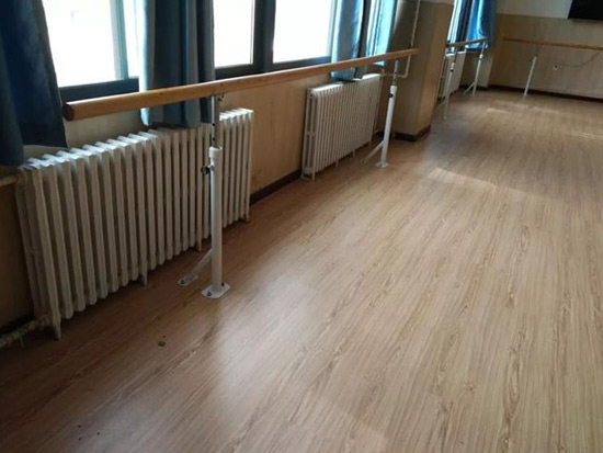 廊坊某學(xué)?？諝庠礋岜冒惭b